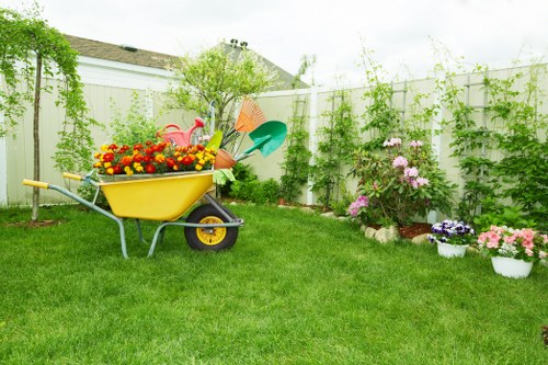 Multiple payment options for Bounds Green gardening services